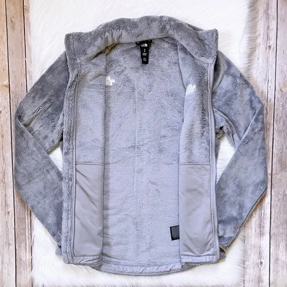 The North Face Women’s Luxe Osito Jacket 2 - Picture 5 of 9